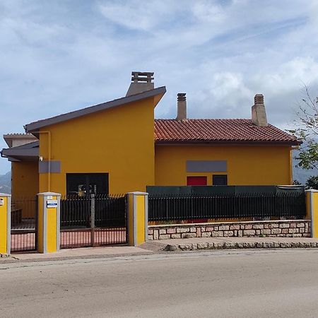 Tempio Pausania Solar Private Apartment 30 Minutes From The Sea - Appartamento Solare A 30 Minuti Dal Mare Exteriör bild